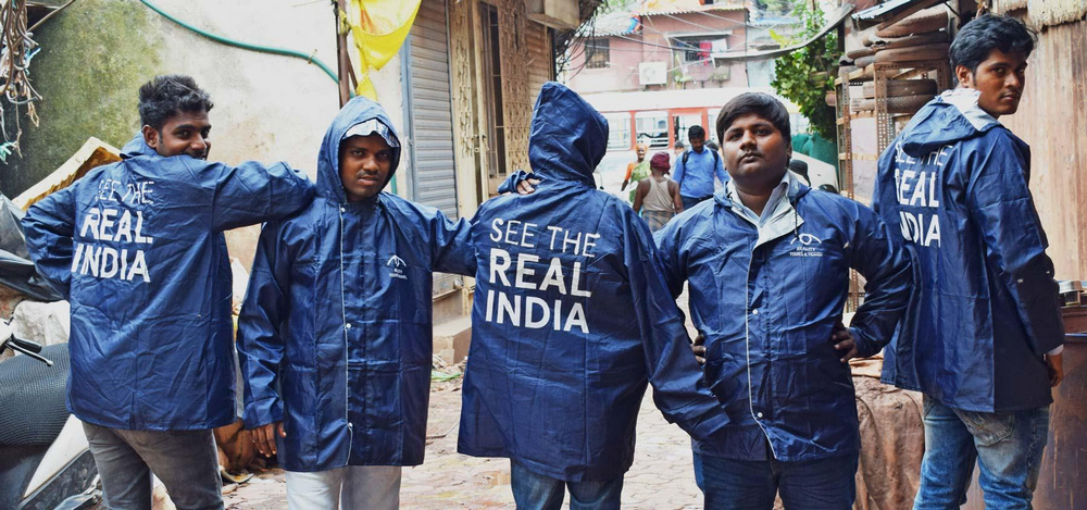 Trained youth from the slums make the best guides to show real India-RTT